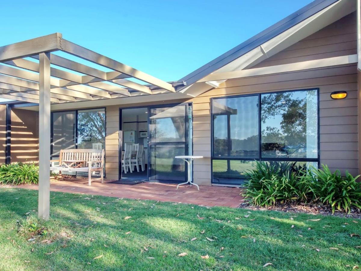 Horizons Retreat Vila Salamander Bay Exterior foto